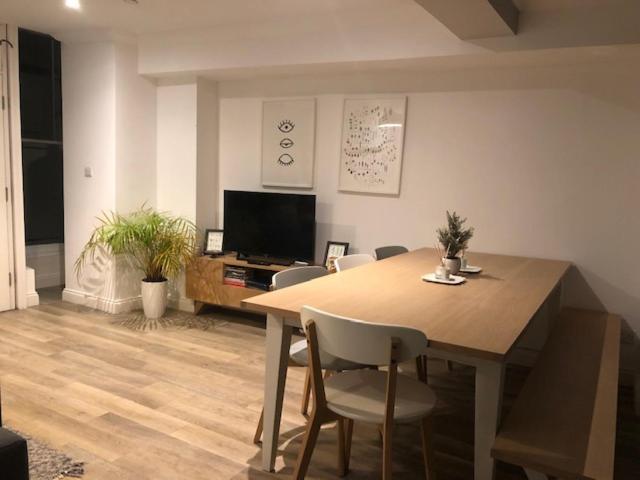 Ceres Newly Refurbished 3 Bedroom In Heart Of Бат Екстериор снимка